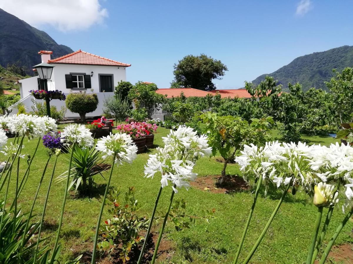 Gasthaus Granny'S Farm São Vicente Exterior foto