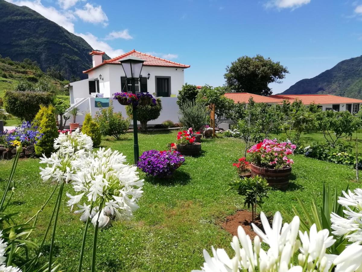 Gasthaus Granny'S Farm São Vicente Exterior foto